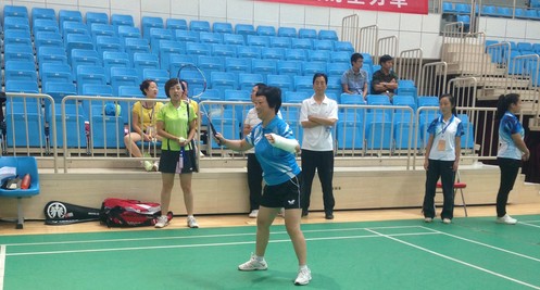 商洛：忍痛參賽的女選手