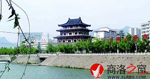 流經市區的丹江水清了,“一江清水供京津”是商洛人民的精神動力。