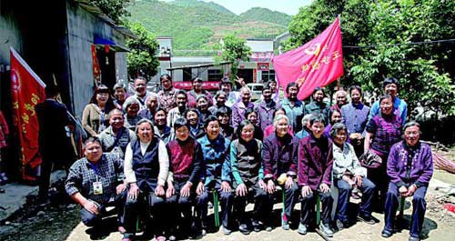 留守母親過(guò)母親節(jié)