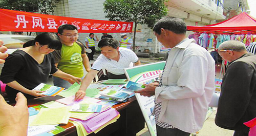 丹鳳縣開展農(nóng)機(jī)安全大檢查