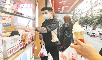 網紅經濟帶動傳統餐飲