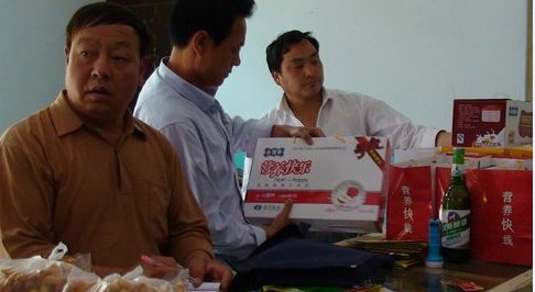 我市開展學(xué)校周邊環(huán)境衛(wèi)生重點(diǎn)檢查