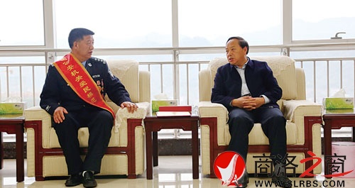 李小龍 張弛 攝