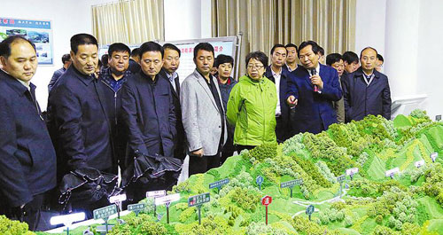 全市重大項目建設現場觀摩會昨日在商州山陽進行觀摩