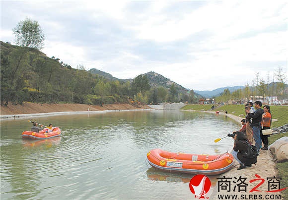 江山美麗的月亮湖