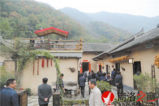 讓原生態(tài)的鄉(xiāng)村美起來，留住了鄉(xiāng)愁，留住了回憶。