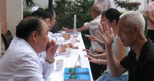 市林業局開展健康知識進機關