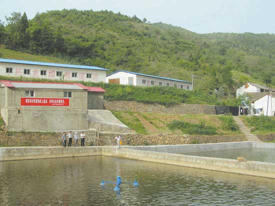 致富殘疾人回報眾鄉親