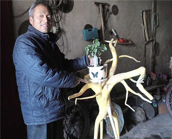 快樂(lè)的老木匠