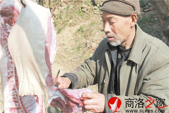 殺豬匠劉安正已有50年的從業經歷